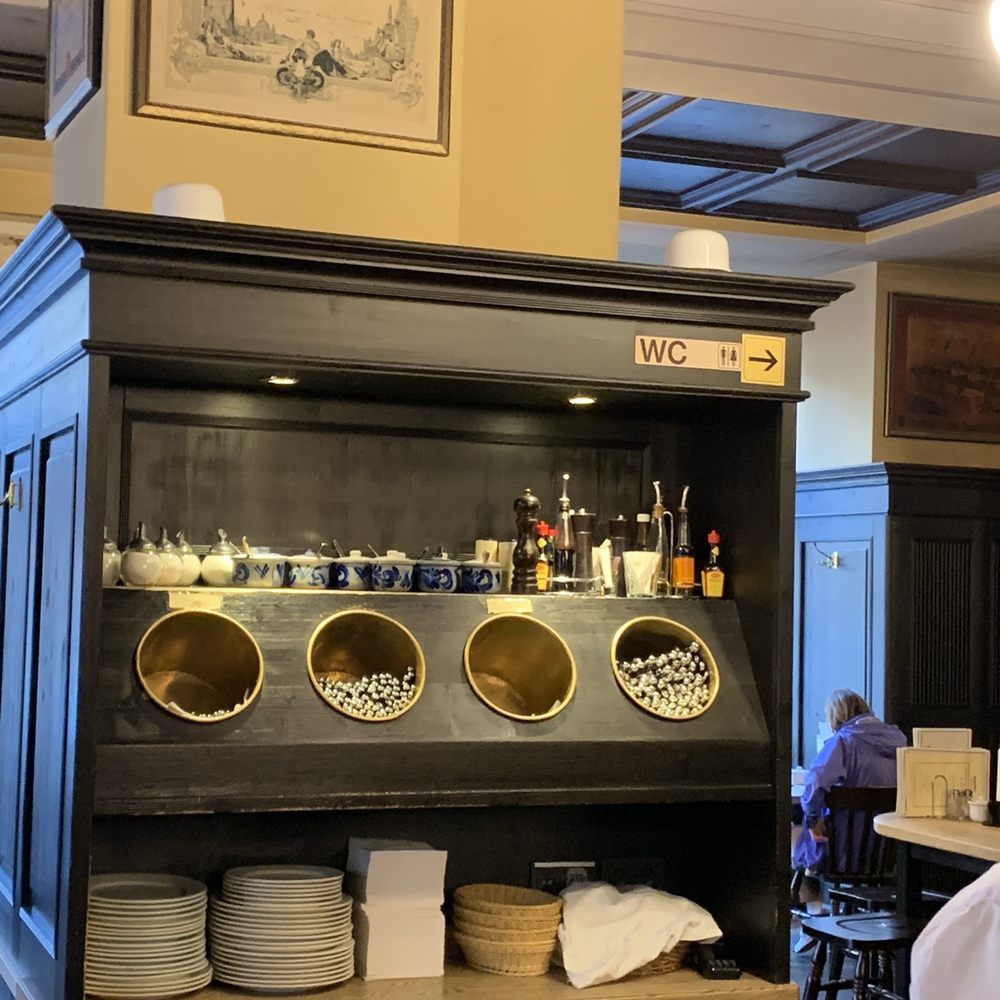Augustiner am Gendarmenmarkt - Inside - German Near Me - Berlin, BE
