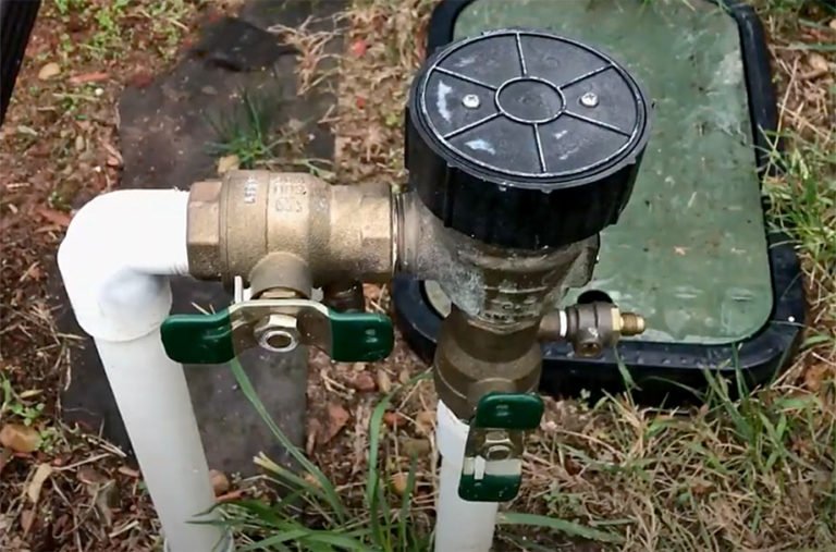 Slide of Backflow Professionals