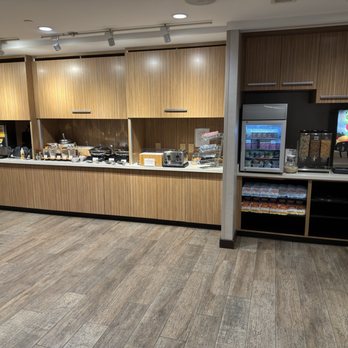 TownePlace Suites by Marriott Merced - The breakfast area. - Hotels Near Me - Merced, California TownePlace Suites by Marriott Merced - The breakfast area. - Hotels Near Me - Merced, California