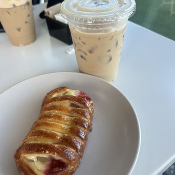 Petit Poussin Cafe - Pastry and Iced coffee - Cafes Near Me - Deerfield Beach, Florida