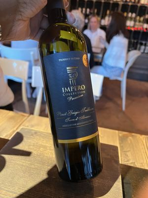 Sapido Italian Restaurant, Pizza , Wine , Market and Café by null