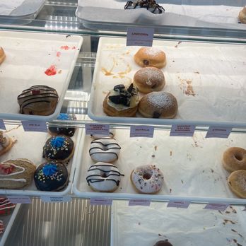 Yonutz Donuts and Ice cream - Donuts - Juice Bars & Smoothies Near Me - Phoenix, Arizona Yonutz Donuts and Ice cream - Donuts - Juice Bars & Smoothies Near Me - Phoenix, Arizona