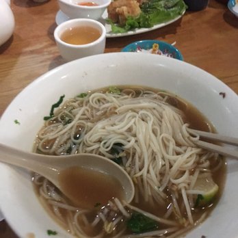 Song Huong Vietnamese - House Special Bowl of Pho number 2, with steak, brisket, meat balls, tendon and sans tripe for me please. - Vietnamese Near Me - Vancouver, British Columbia Song Huong Vietnamese - House Special Bowl of Pho number 2, with steak, brisket, meat balls, tendon and sans tripe for me please. - Vietnamese Near Me - Vancouver, British Columbia