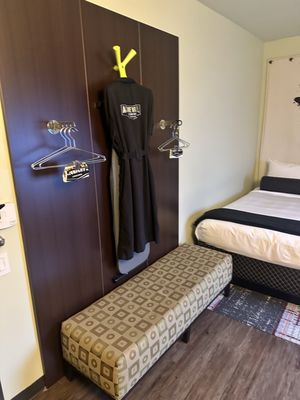 ACME Hotel Company by null