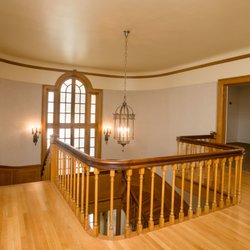 Lord Mansion - 2nd Floor Foyer with Palladian Window