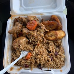 SW Caribbean Delights - Stew chicken, rice and peas with fried plantains