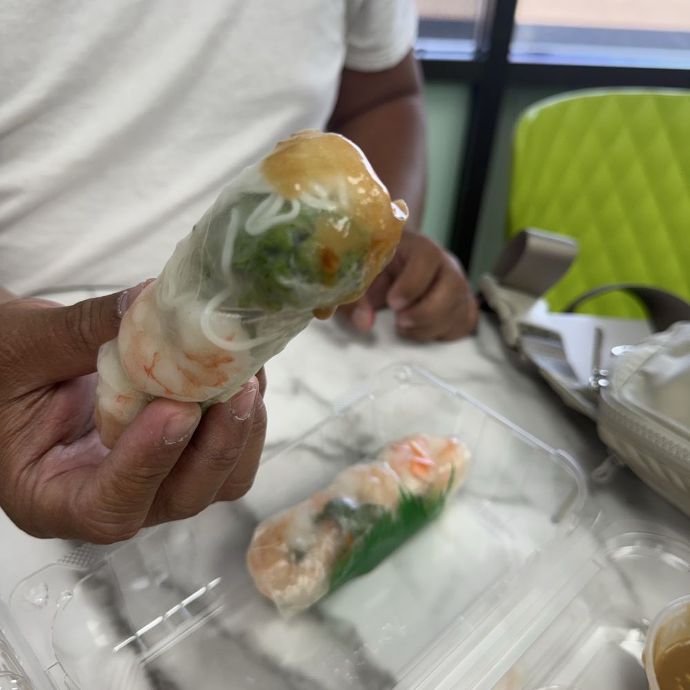 A Fruit Tea - Banh Mi - Shrimp Rolls - Bubble Tea Near Me - Bakersfield, California