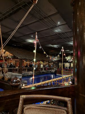 TONGA ROOM & HURRICANE BAR by null