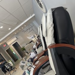 Empy Nails - Interior