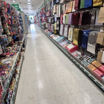Dollar Tree - My view and the end of isle #1 which is clean and organized from great staff of 4 employees I saw and talked to.  6/23/2025 - Discount Store Near Me - Sterling Heights, Michigan