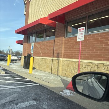 CVS Pharmacy - Parking - Drugstores Near Me - Northbrook, Illinois