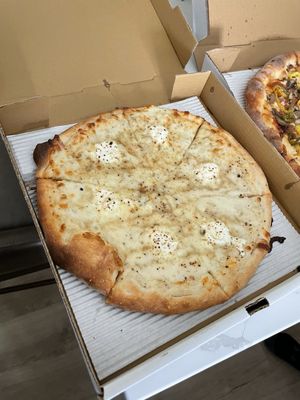 Pepp's Pizzeria by null