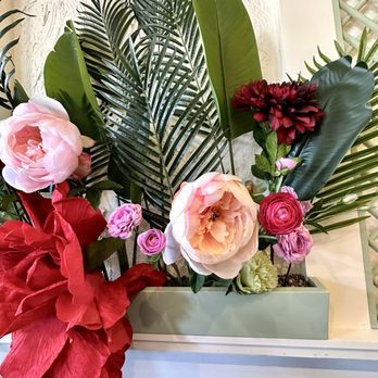 Flora - Breakfast & Brunch Near Me - San Diego, California