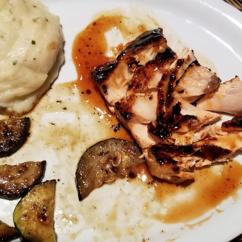 Ruby Tuesday - Honey Bourbon Salmon Mash Potatoes an Zucchini - American Near Me - Jacksonville, Florida Ruby Tuesday - Honey Bourbon Salmon Mash Potatoes an Zucchini - American Near Me - Jacksonville, Florida