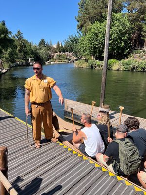 Davy Crockett's Explorer Canoes by null