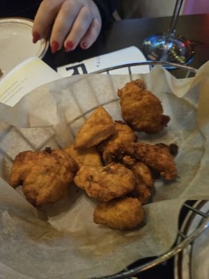 Central Park Tavern by null