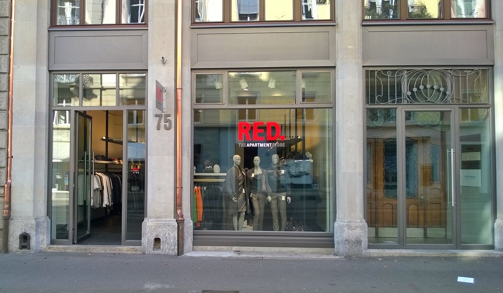 RED. The Apartment Store - Women's Clothing - Badenerstrasse 75, Kreis