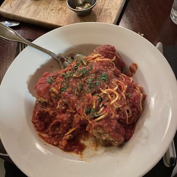 D'Amato's - Spaghetti and meatballs - Italian Near Me - Royal Oak, Michigan