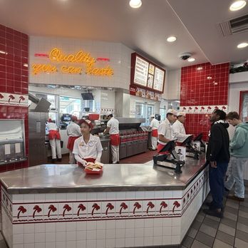In-N-Out Burger - Burgers Near Me - Las Vegas, Nevada