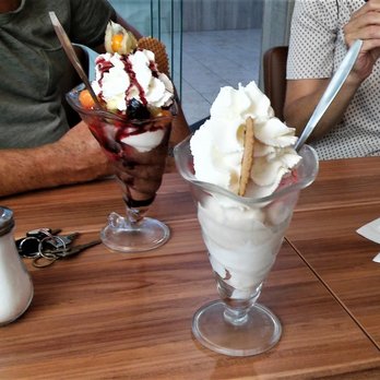 Die Eisküche - Drei tolle Eisbecher - Ice Cream & Frozen Yogurt Near Me - Hamburg, HH Die Eisküche - Drei tolle Eisbecher - Ice Cream & Frozen Yogurt Near Me - Hamburg, HH