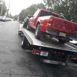 Dave's 24 Hr Towing