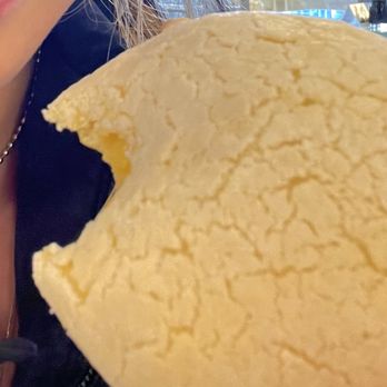 Diamond Palace - Creamy Egg Yolk Bun / 金沙肥豬仔(流沙包) - Dim Sum Near Me - San Diego, California