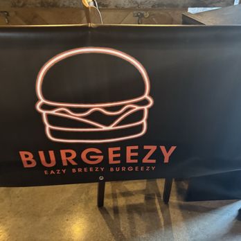 Burgeezy - Great place matches the great name - Vegan Near Me - Indianapolis, Indiana
