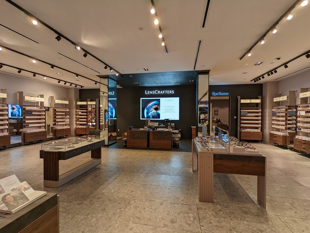 LENSCRAFTERS Updated April 2024 30 Photos & 176 Reviews 9027 Tampa Ave, Northridge