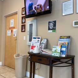 1st Choice Urgent Care Center - Lobby