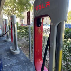 Tesla Supercharger - Naples - Time to recharge.