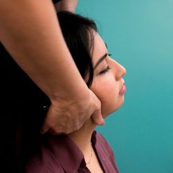 ChiroMarin - Manual Neck Adjustment