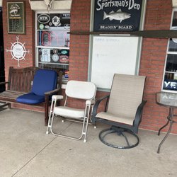 Sportsman's Den