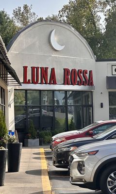 Luna Rossa by null
