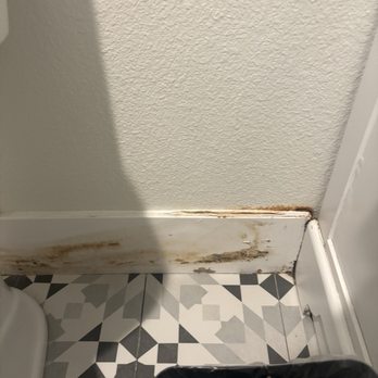 New Haven Inn - Rust stains - Hotels Near Me - Solvang, California New Haven Inn - Rust stains - Hotels Near Me - Solvang, California