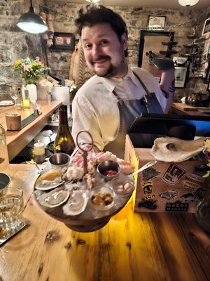 Garde Manger by null