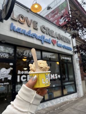 Love Creamery Lincoln Park by null