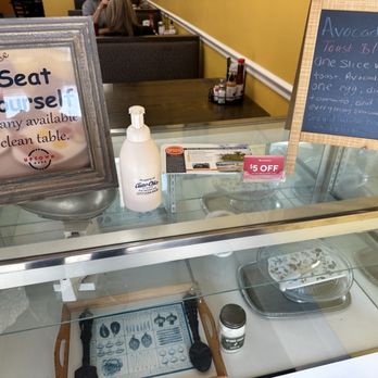 Uptown Cafe - Greeting - Cafes Near Me - Indianapolis, Indiana