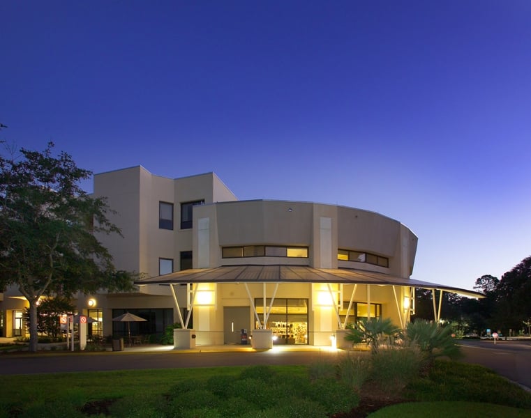 HILTON HEAD HOSPITAL - Updated December 2025 - 85 Reviews - 25 Hospital ...