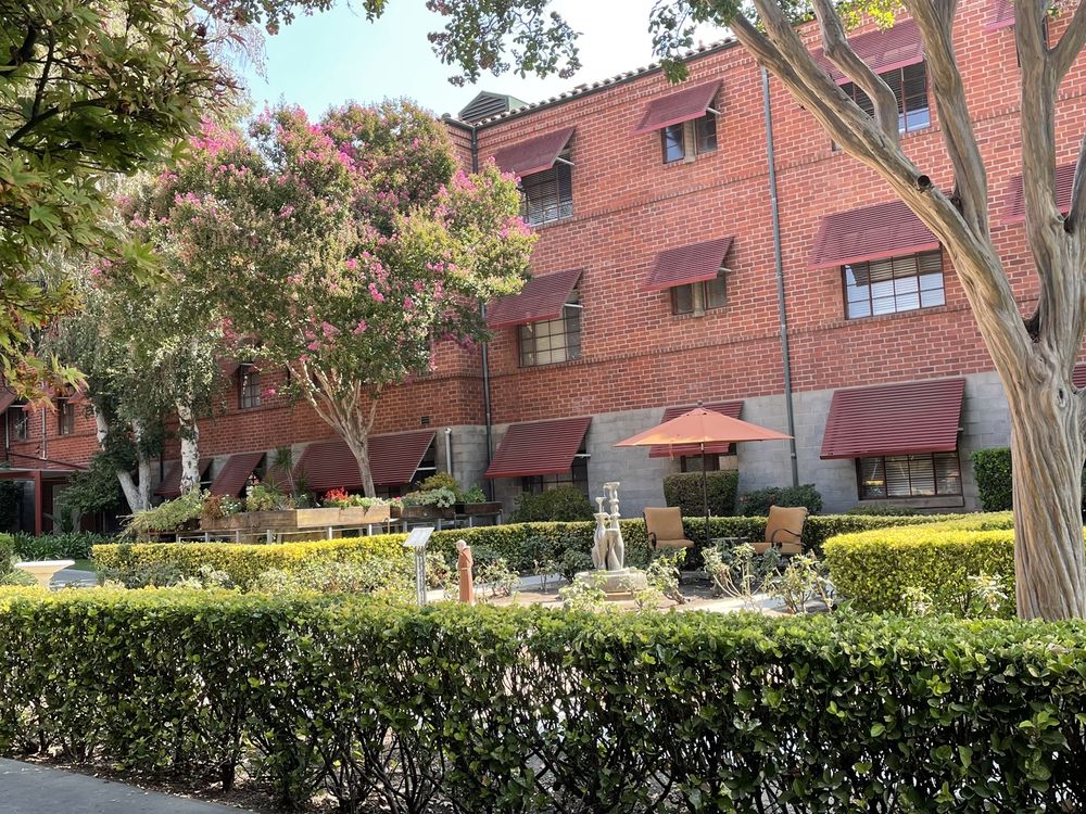 CLAREMONT MANOR CARE CENTER Updated September 2024 11 Reviews 621