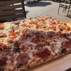 Rudino's Heritage - Lunch w Teddy and HG. WF, NC. 10/25