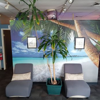 Sun Splash Tans - Lobby - Spray Tanning Near Me - Honolulu, Hawaii Sun Splash Tans - Lobby - Spray Tanning Near Me - Honolulu, Hawaii
