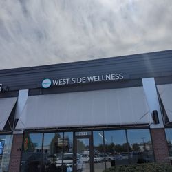 West Side Wellness - Red light therapy