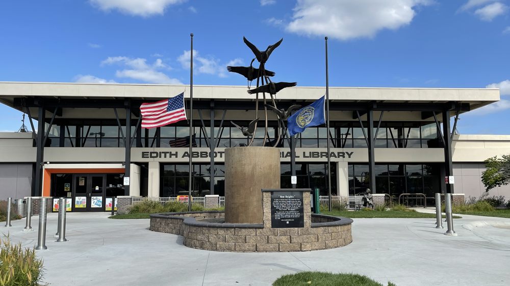 EDITH ABBOTT MEMORIAL LIBRARY Updated August 2024 1124 W 2nd St