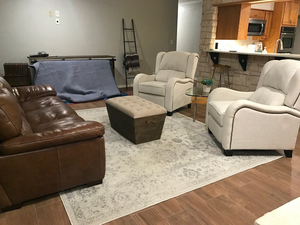 3 MEN MOVERS DALLAS Updated June 2024 40 Photos & 43 Reviews