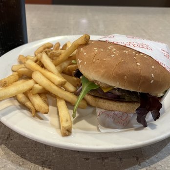 NORMS Restaurant - A burger! It was delicious or I was ravenous, I don't remember and I don't care hahaha - American Near Me - Whittier, California NORMS Restaurant - A burger! It was delicious or I was ravenous, I don't remember and I don't care hahaha - American Near Me - Whittier, California