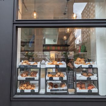Delice Macarons - Macarons Near Me - New York, New York