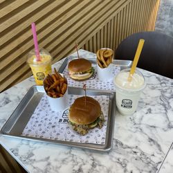 B Boyz - Burgers, Fries and Milkshakes