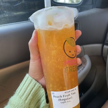 Mochi Fresh - Peach fruit tea with light ice (it comes with mango boba soooo good) - Desserts Near Me - Tempe, Arizona