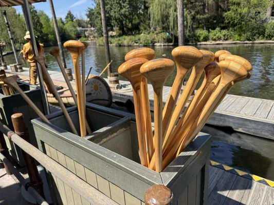 Davy Crockett's Explorer Canoes by null