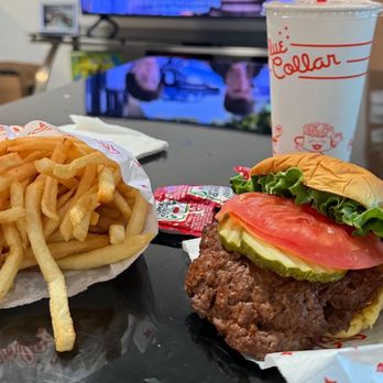 Blue Collar - Cobble Hill - Burgers Near Me - Brooklyn, New York Blue Collar - Cobble Hill - Burgers Near Me - Brooklyn, New York